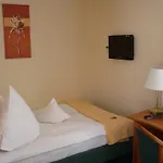 Frick's 3* Langenhagen (Hannover)